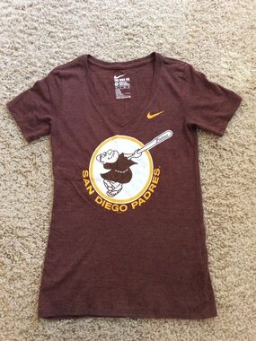 San Diego Padres Women’s Brown Short Sleeve V-Neck Tee